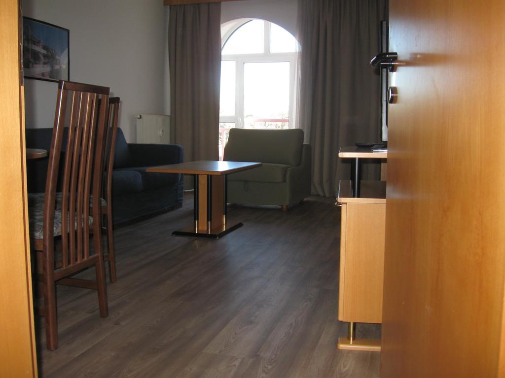 Holiday Apartments Warmbad Villach Exterior photo
